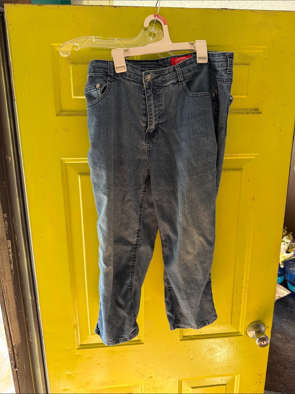 Women's Cropped Blue Denim Jeans - Comfortable Everyday Fit
